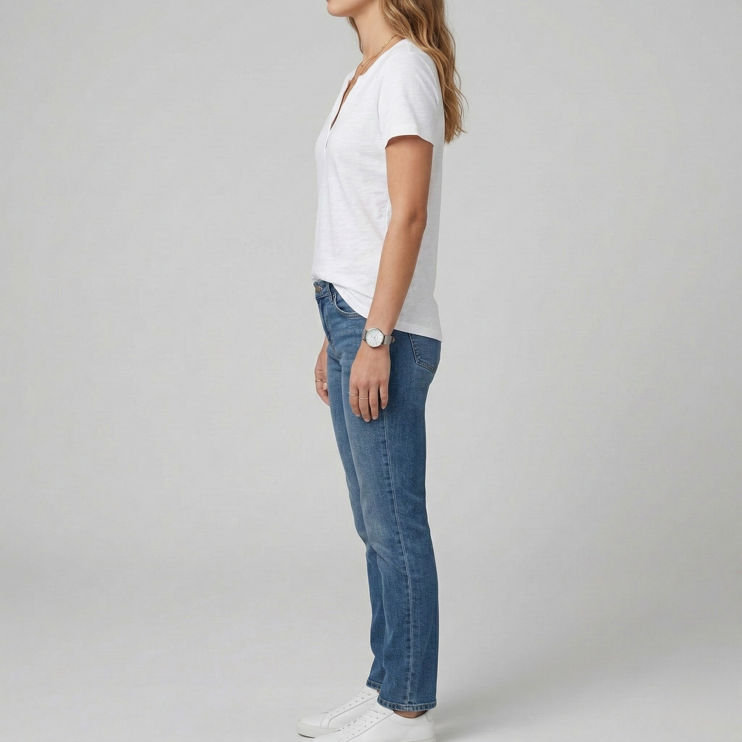 Women's cotton V-neck short sleeve casual t-shirt regular fit