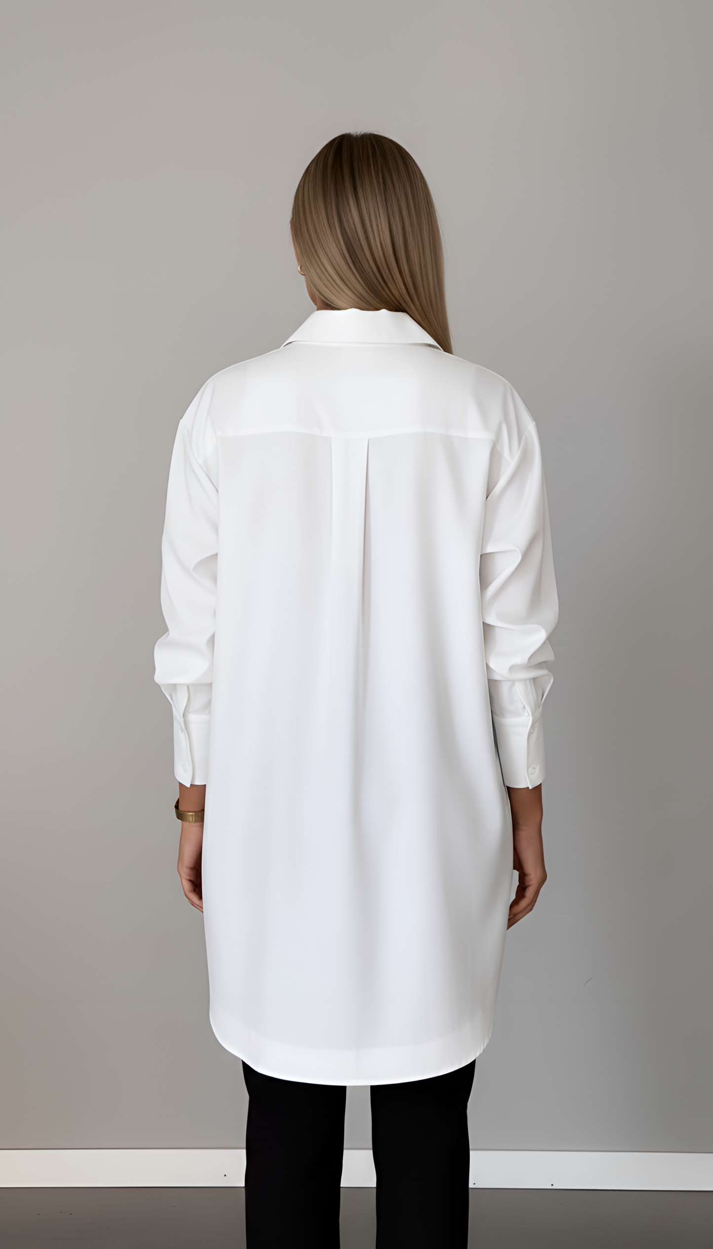 Valerios Fashion women's oversized cotton shirt with classic collar