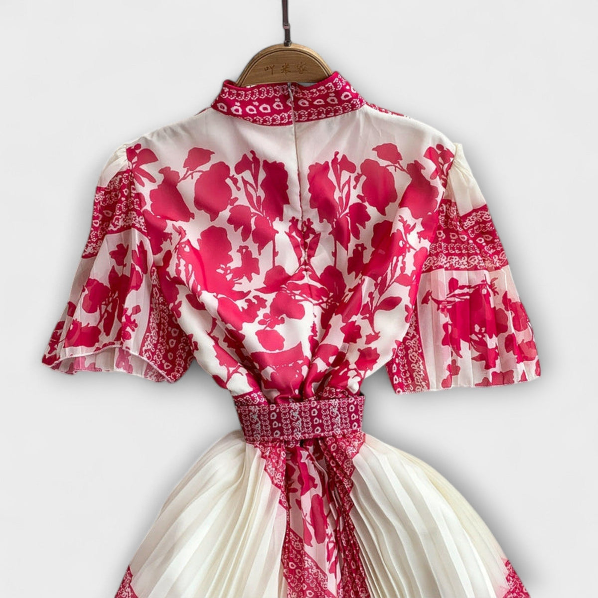 Delilah - Retro Chic Dress for Any Occasion