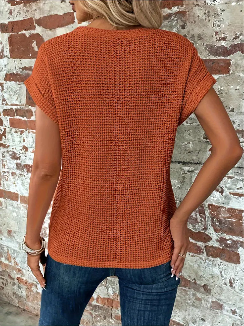 Women's Summer T-shirt with Short Sleeves and Crew Neck in Lightweight Fabric