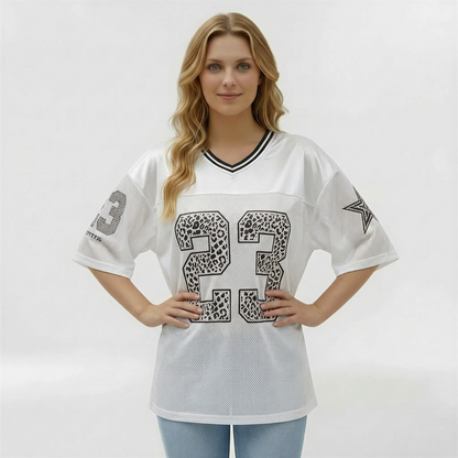 Women's oversized T-shirt with front print for casual use