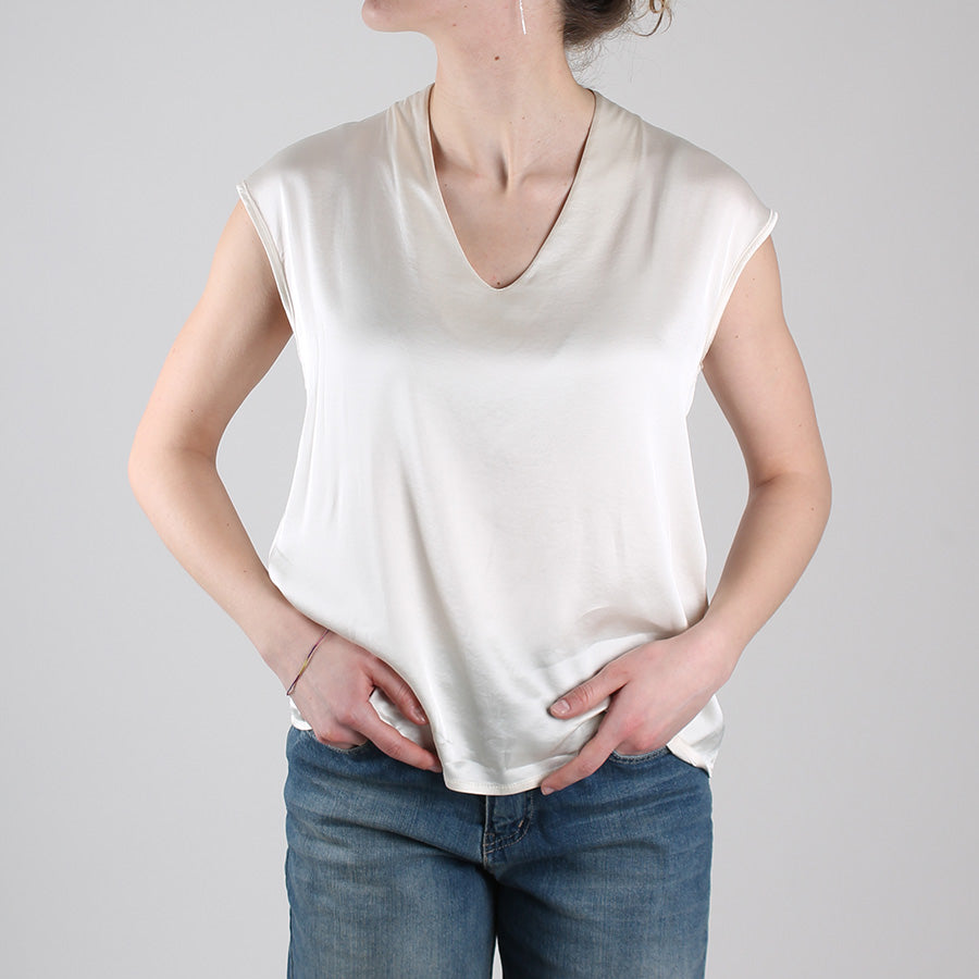 Blouse with V-neck