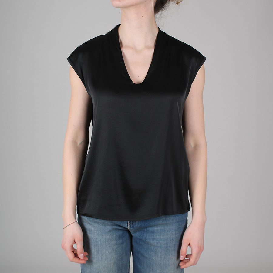 Blouse with V-neck
