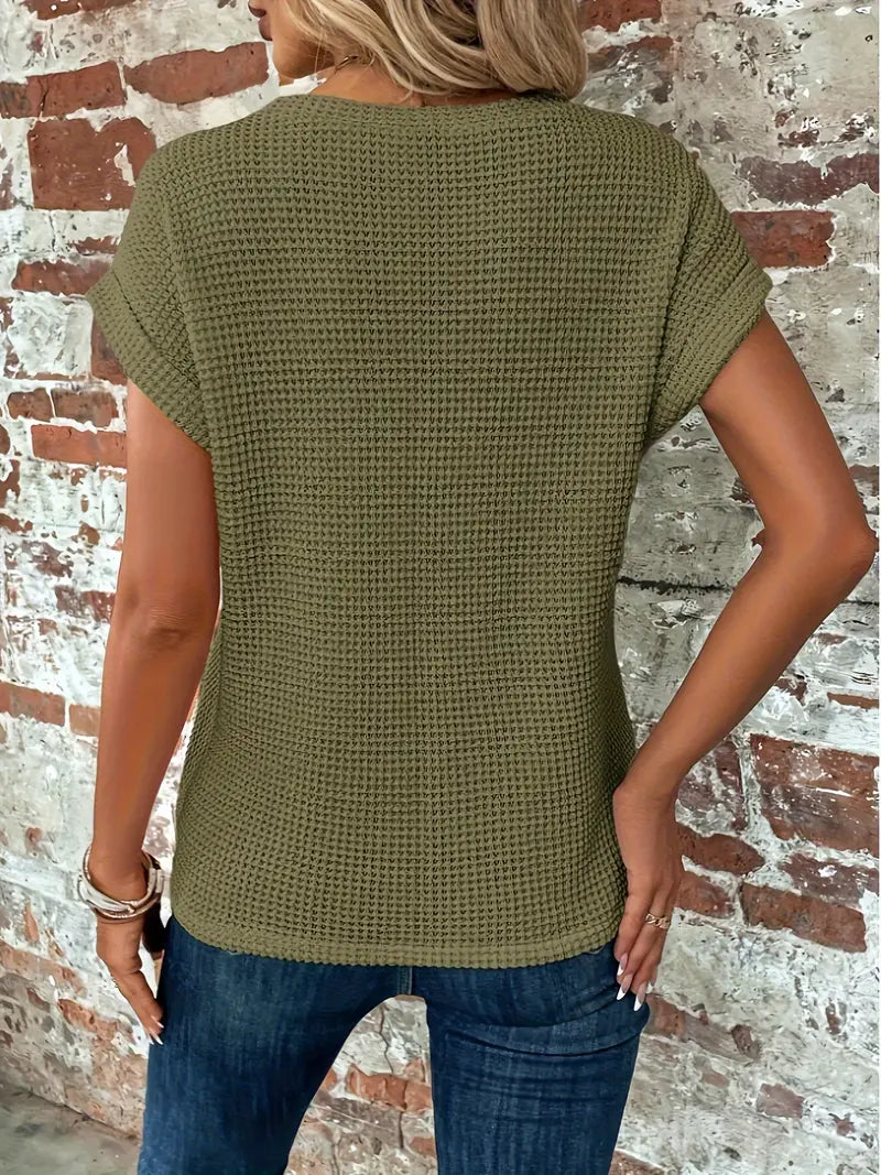 Women's Summer T-shirt with Short Sleeves and Crew Neck in Lightweight Fabric