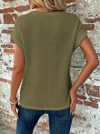Women's Summer T-shirt with Short Sleeves and Crew Neck in Lightweight Fabric