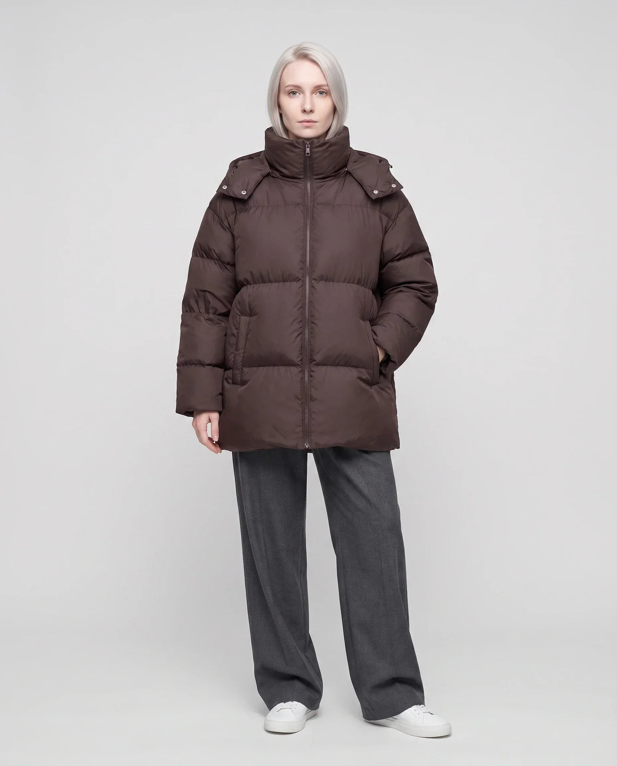 Oversized Puffer Jacket with High Collar and Detachable Hood