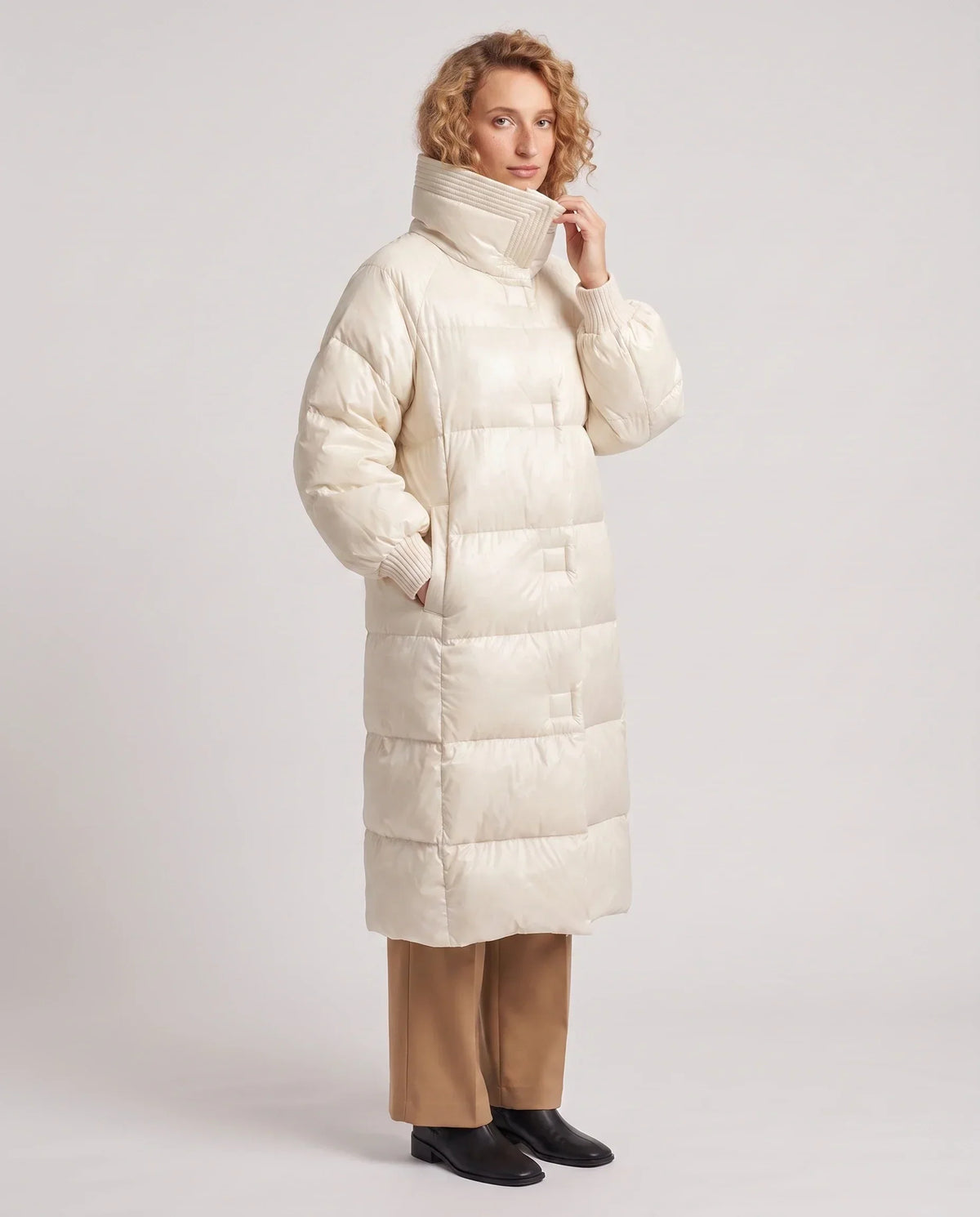Extra-Long Puffer Jacket with Large Square Collar