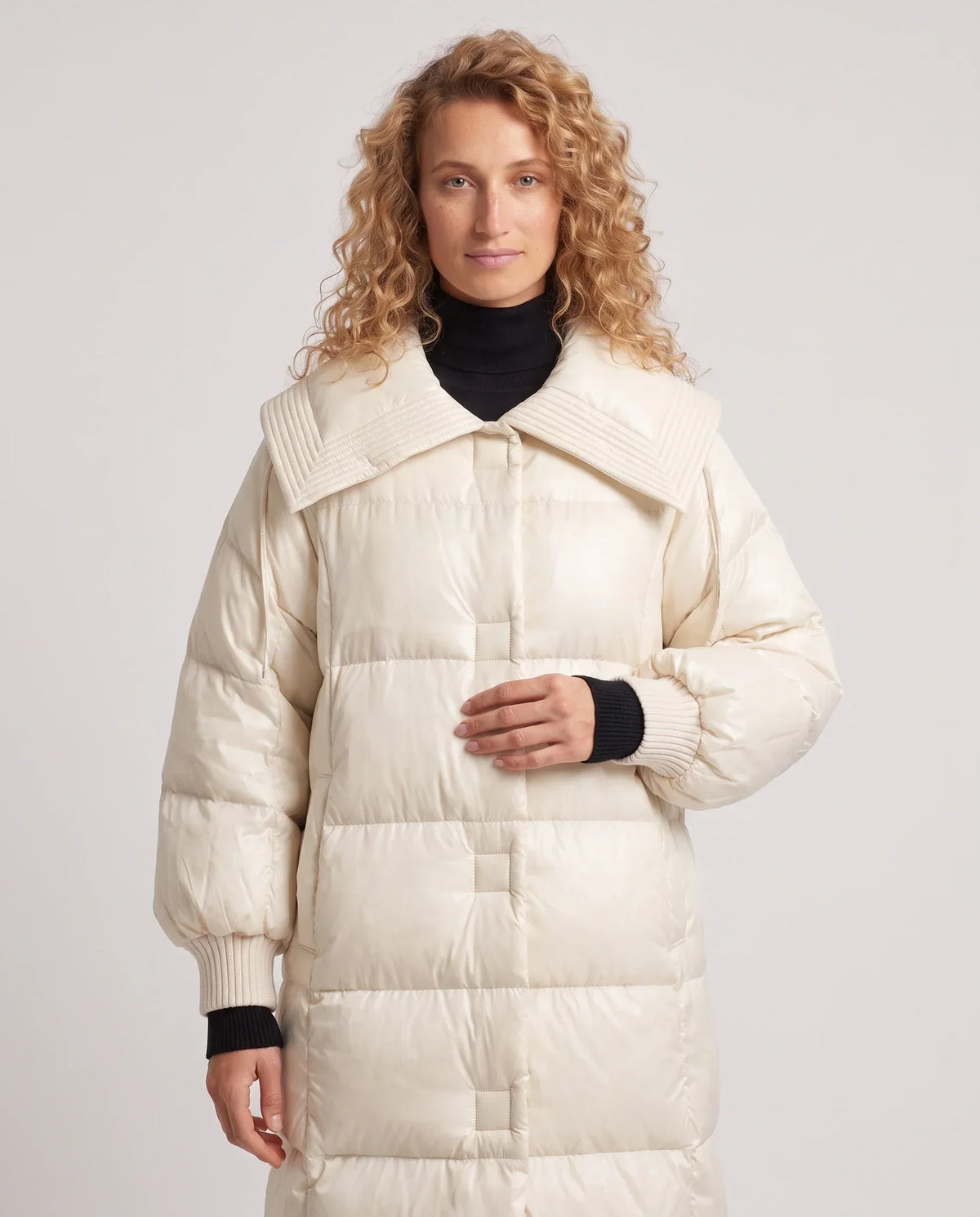 Extra-Long Puffer Jacket with Large Square Collar