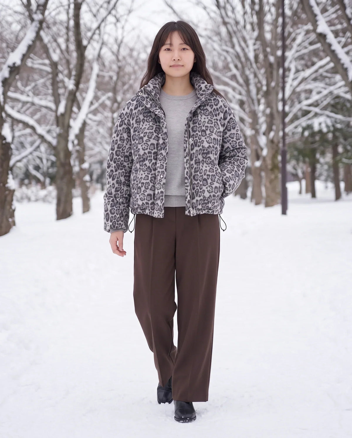 Short Leopard Print Puffer Jacket with Popper Placket