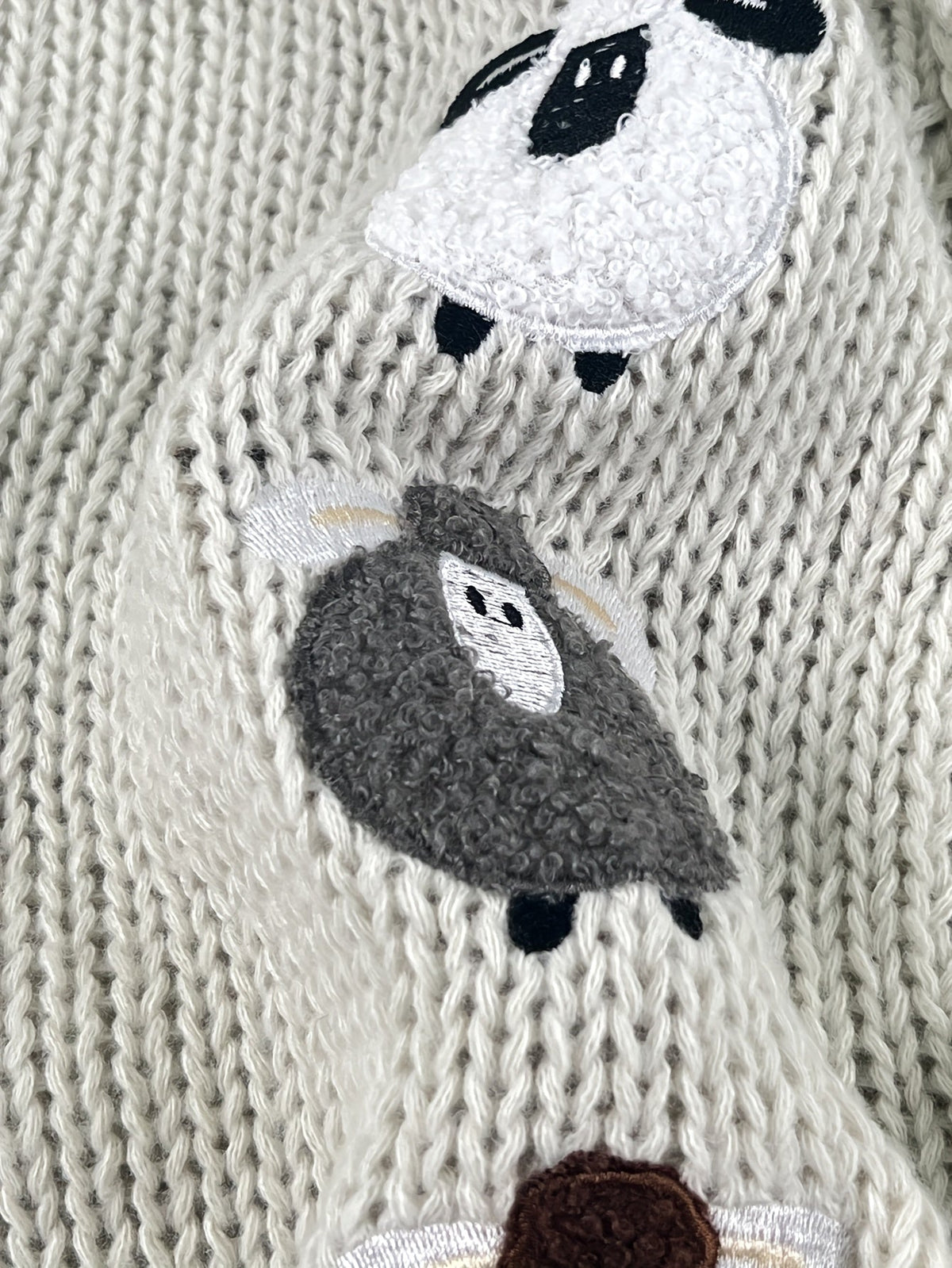 Lark-Belle Sheep Hooded Chunky Cardigan