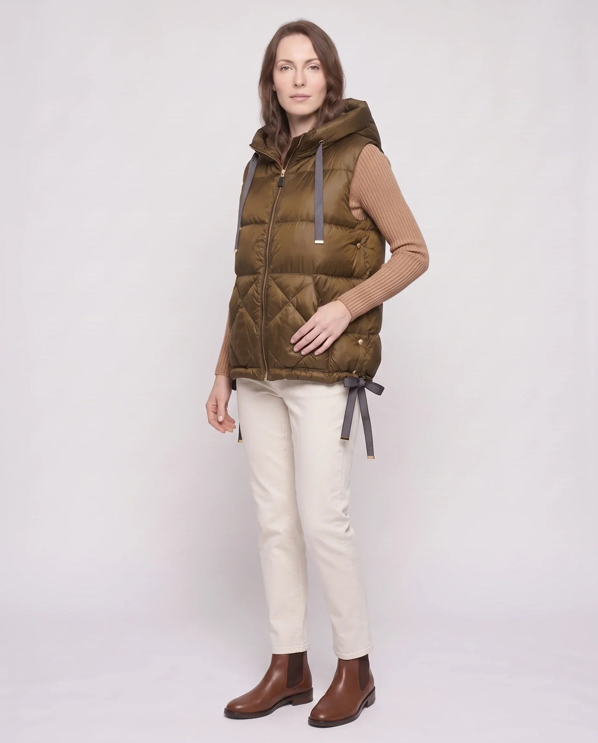 Quilted Puffer Gilet with Hood and Large Pockets