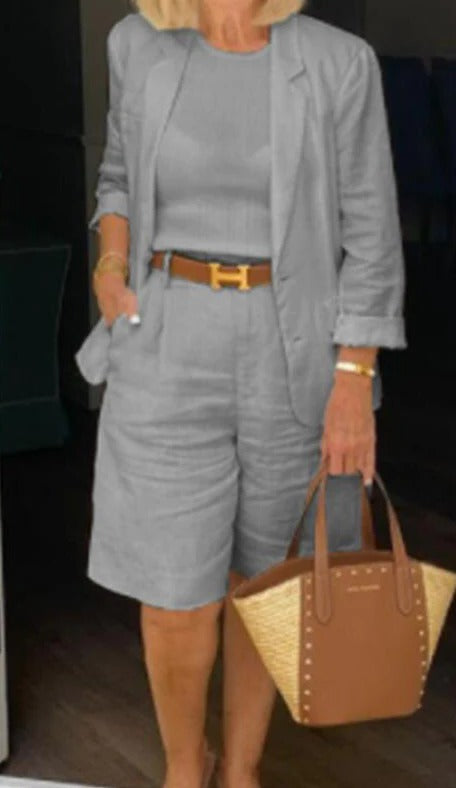 Reagan | Women's Blazer & Bermuda Shorts Two-Piece Suit Set