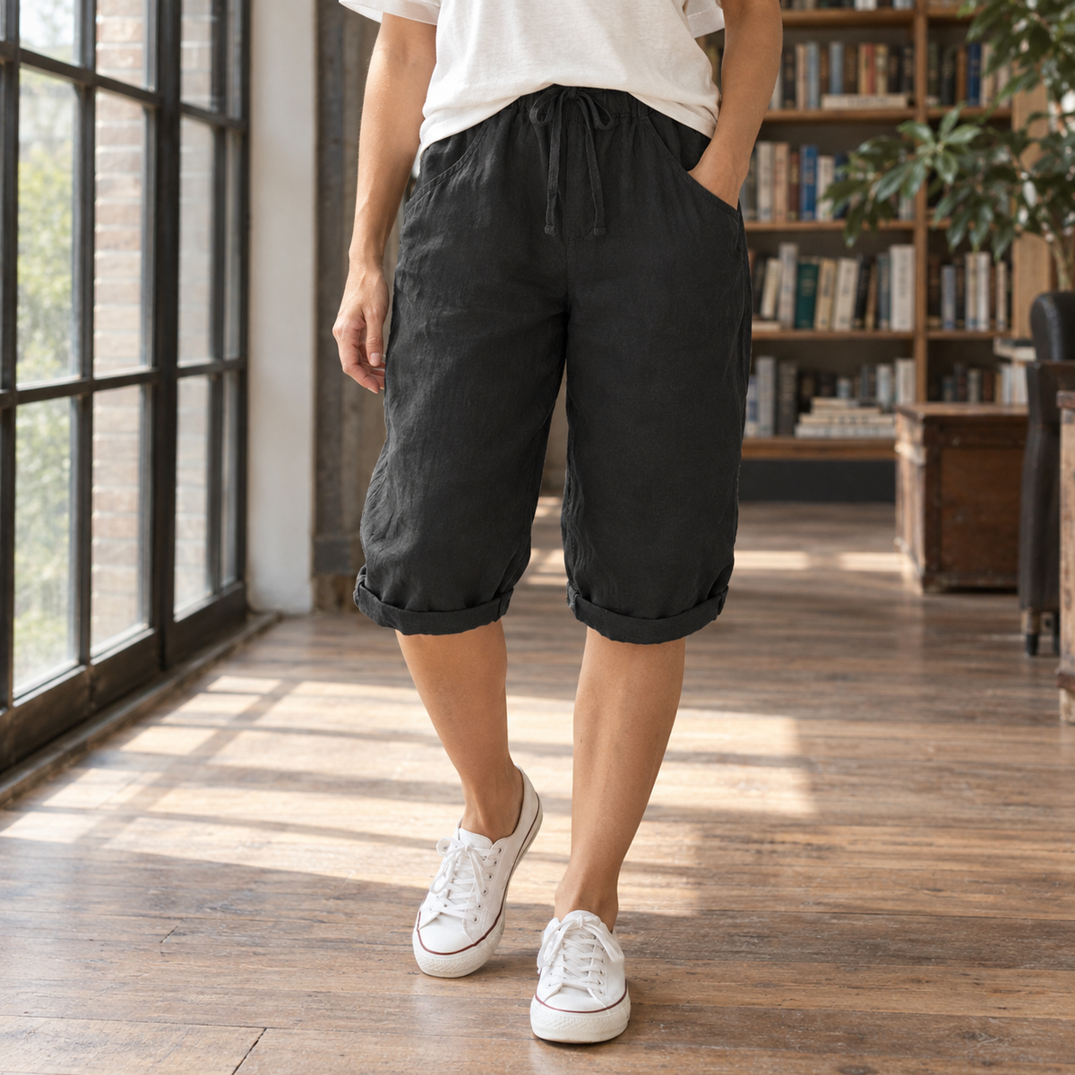 Olympia-Louise Relaxed Capri Pants