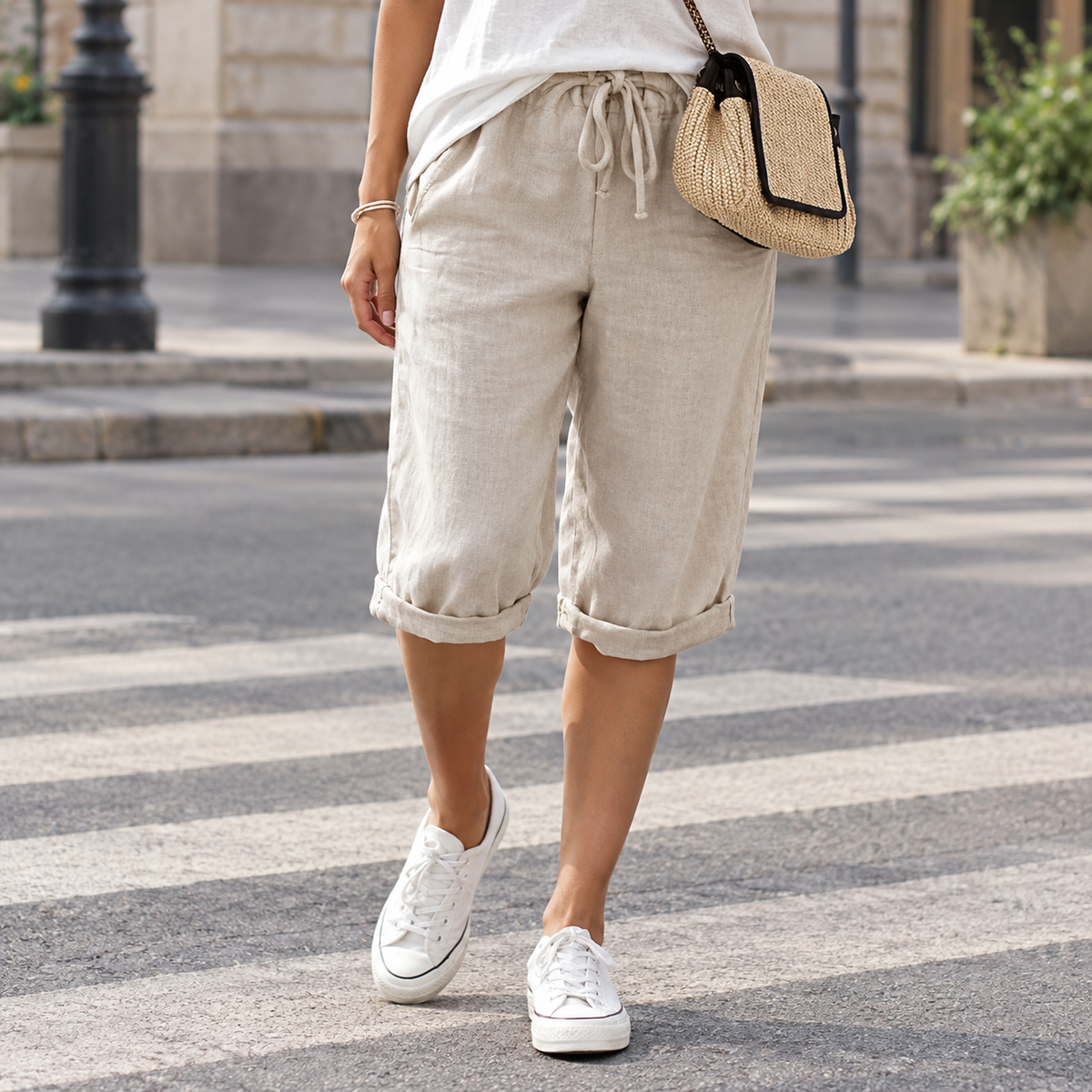 Mina-Rose Relaxed Capri Pants