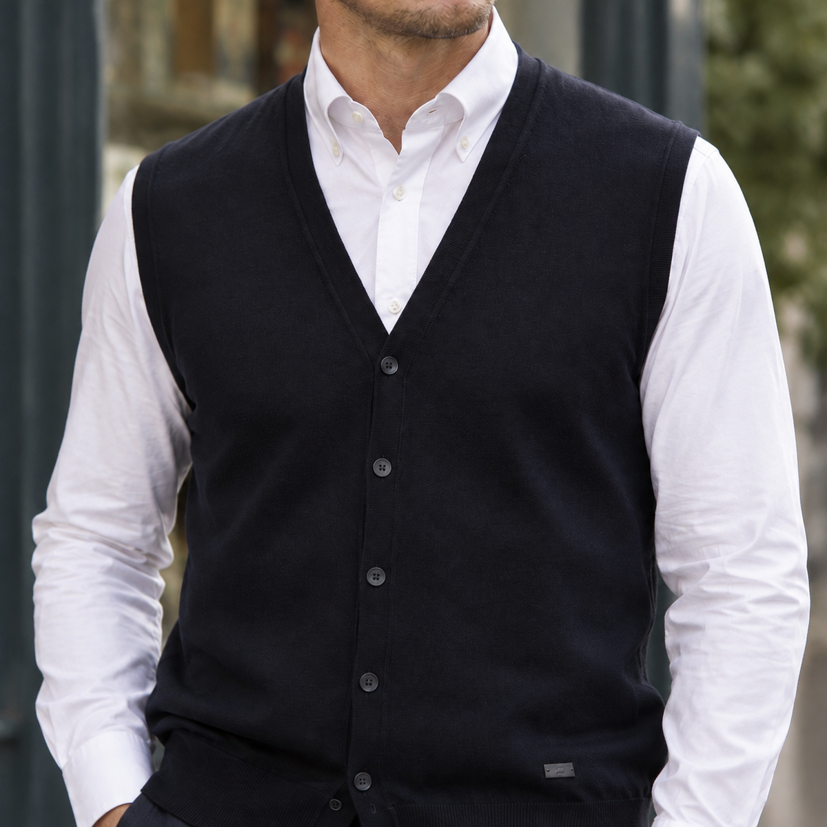Giles Fine Knit Vest
