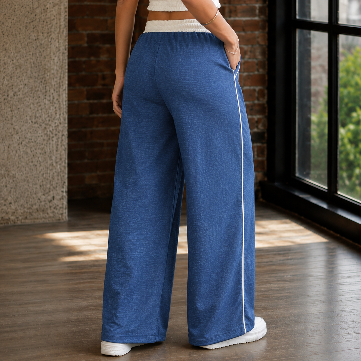 Edith-Jade Wide-Leg Pants