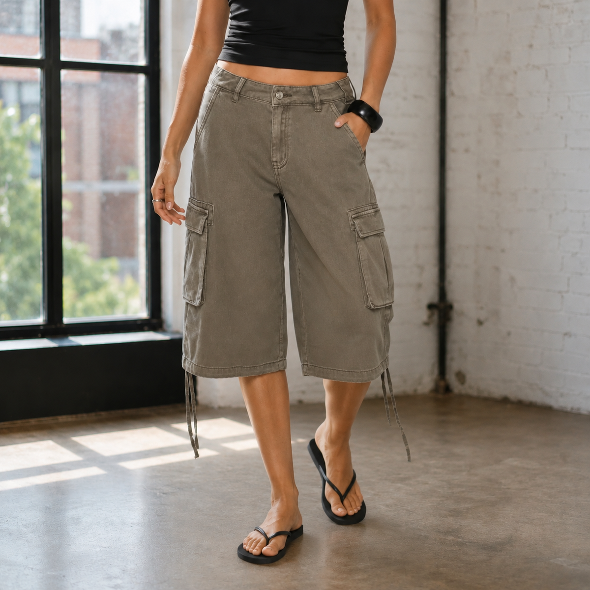 Olympia-Hope Relaxed Cargo Shorts