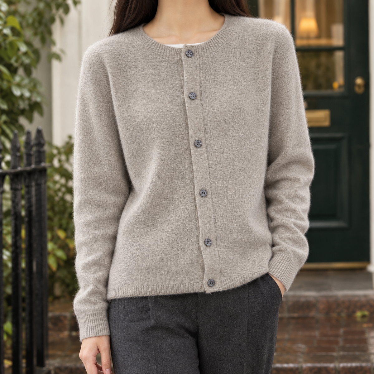 Isabeau-Eve Wool Cardigan