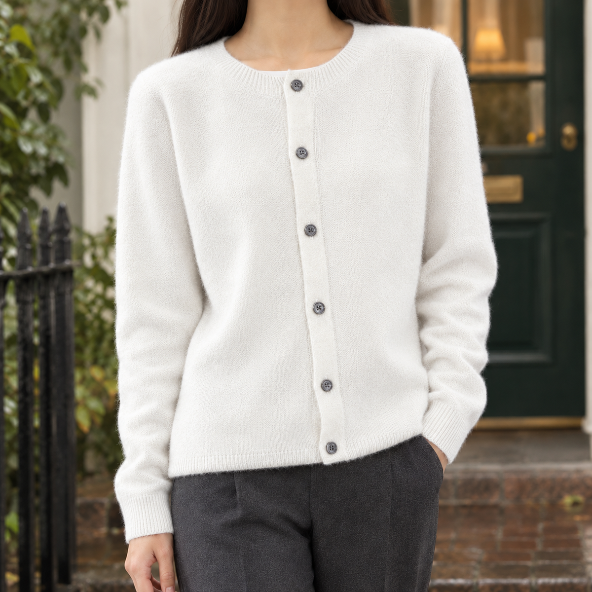 Isabeau-Eve Wool Cardigan