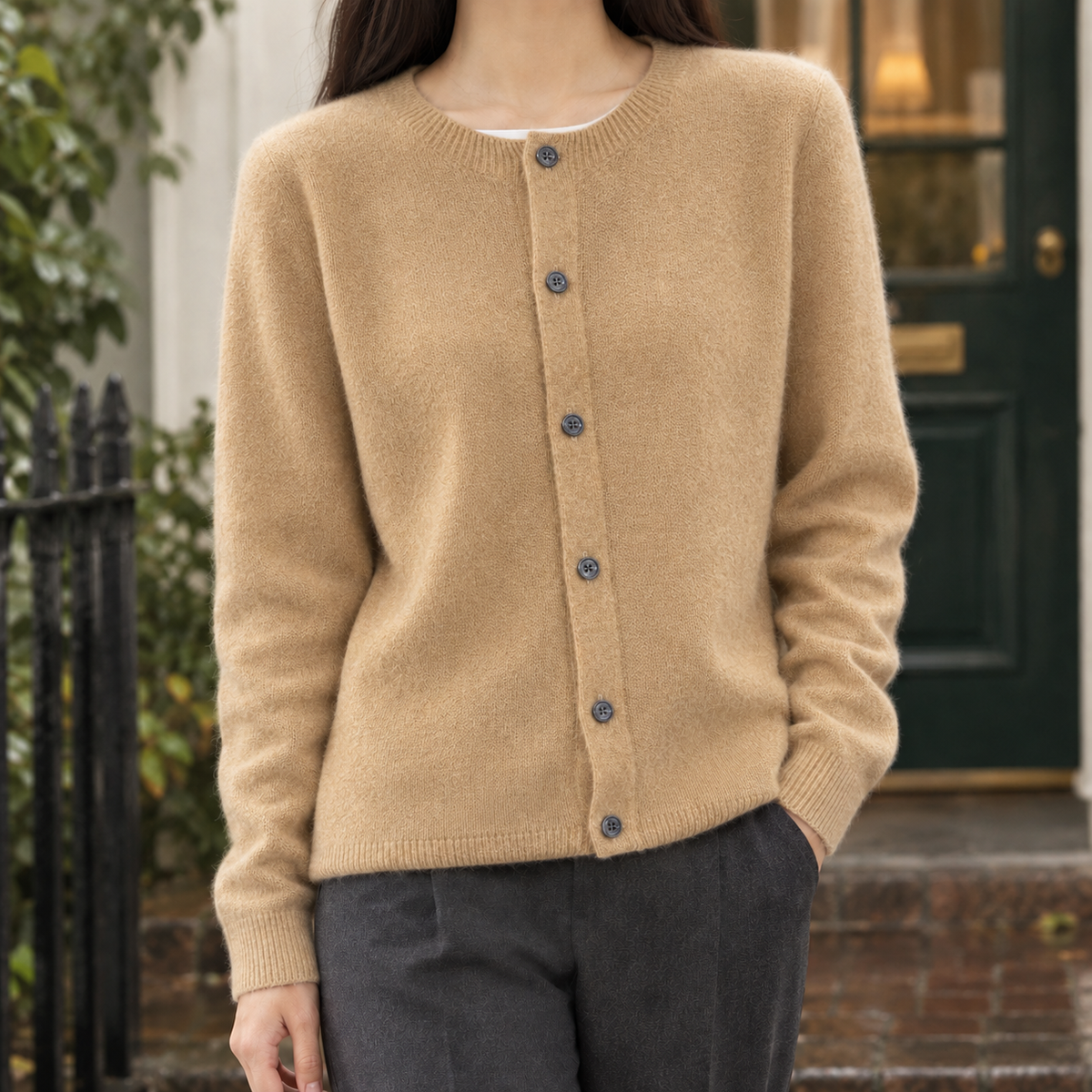 Isabeau-Eve Wool Cardigan